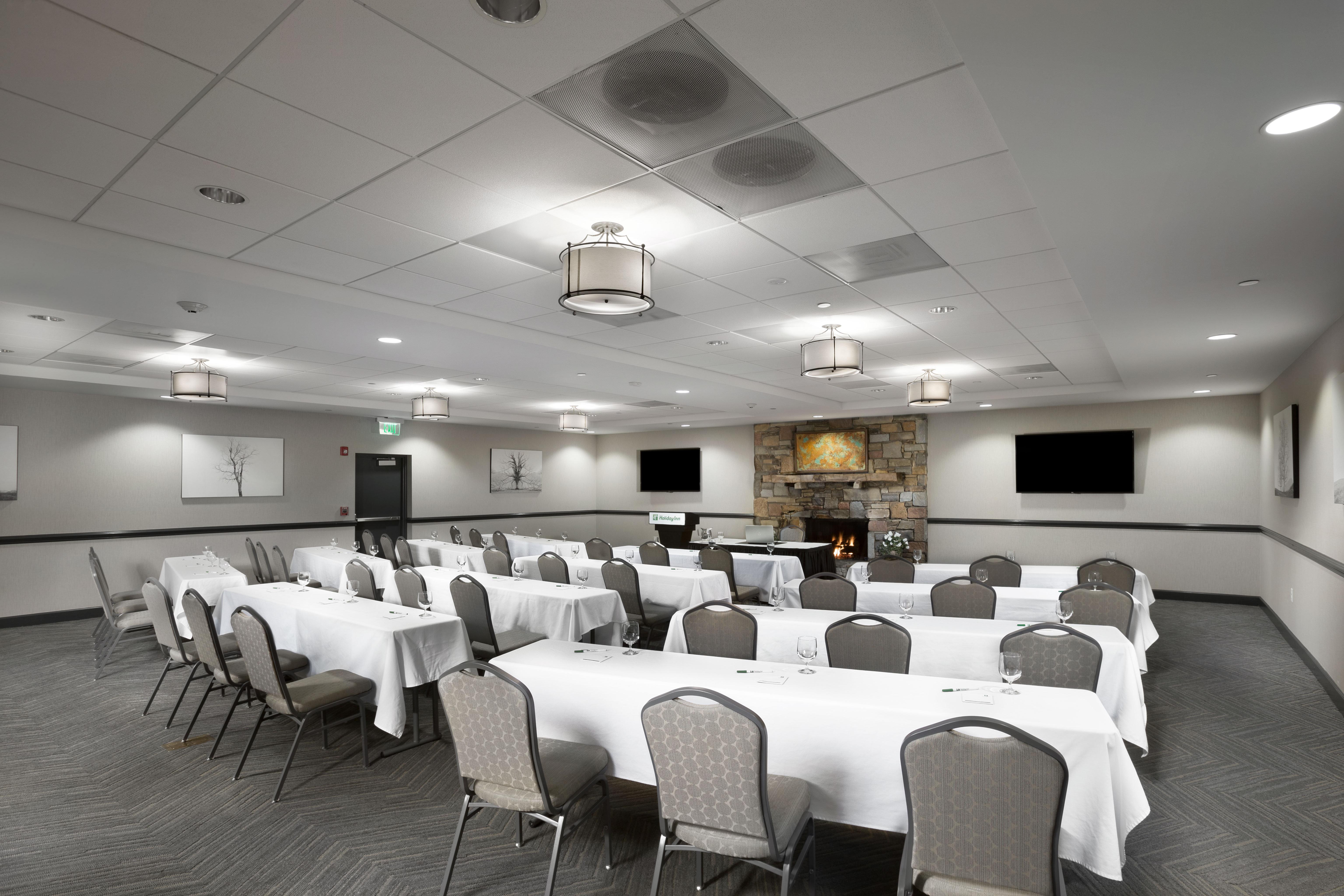 Holiday Inn Asheville East-Blue Ridge Pkwy By Ihg Extérieur photo
